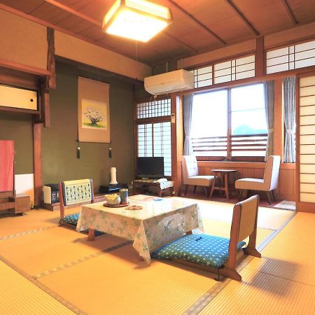 Ougiya Ryokan Toyooka  Exteriör bild