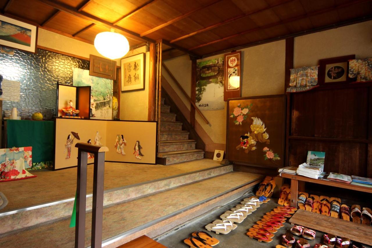 Ougiya Ryokan Toyooka  Exteriör bild